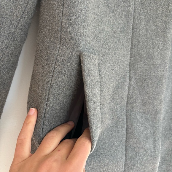J Crew Mercantile Wool Blend Gray Overcoat Full Zip Old Money Preppy Size 0 - Picture 5 of 13
